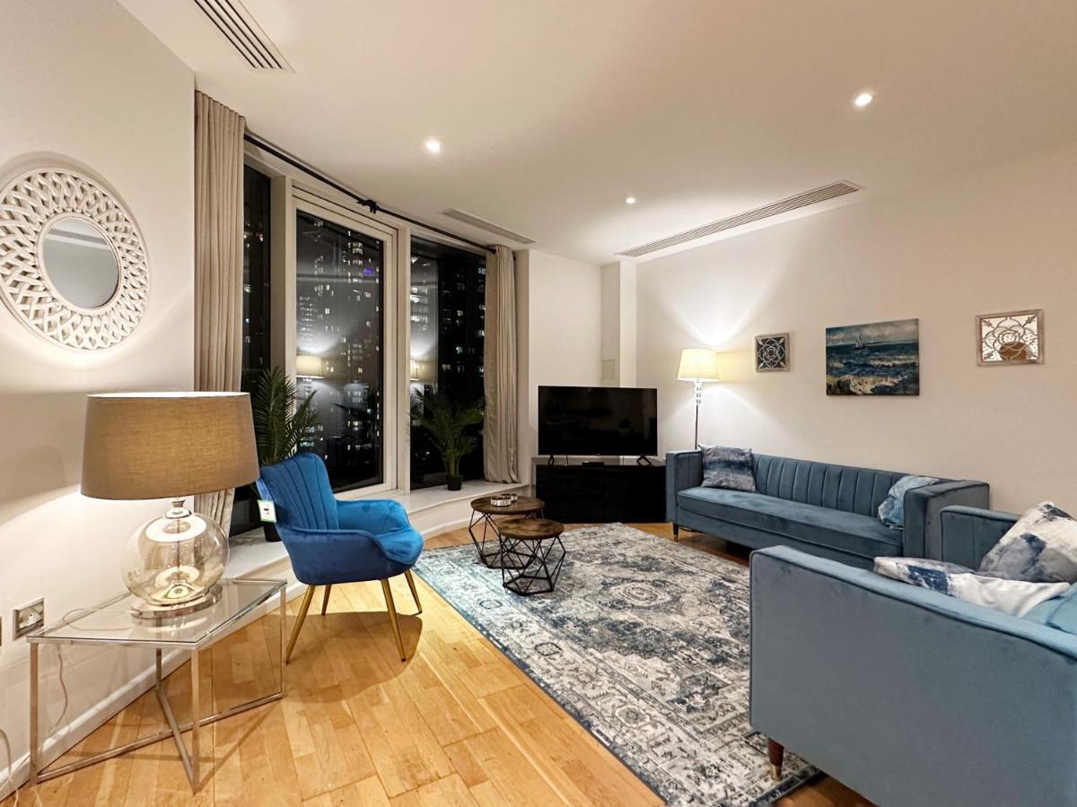 Stylish Apartment In Canary Wharf London Exterior photo